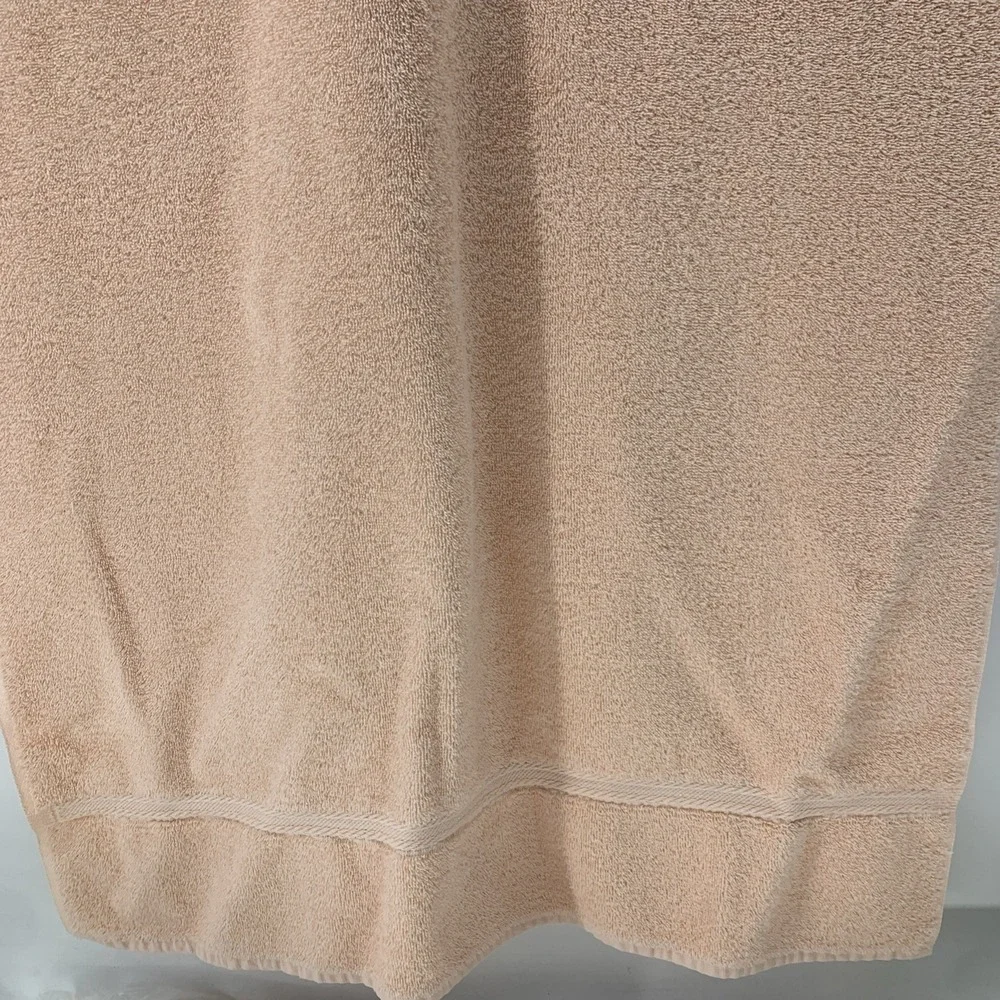 Vintage  Lady Pepperell Sovereign 100% Combed Cotton Made In USA Peachy Pink